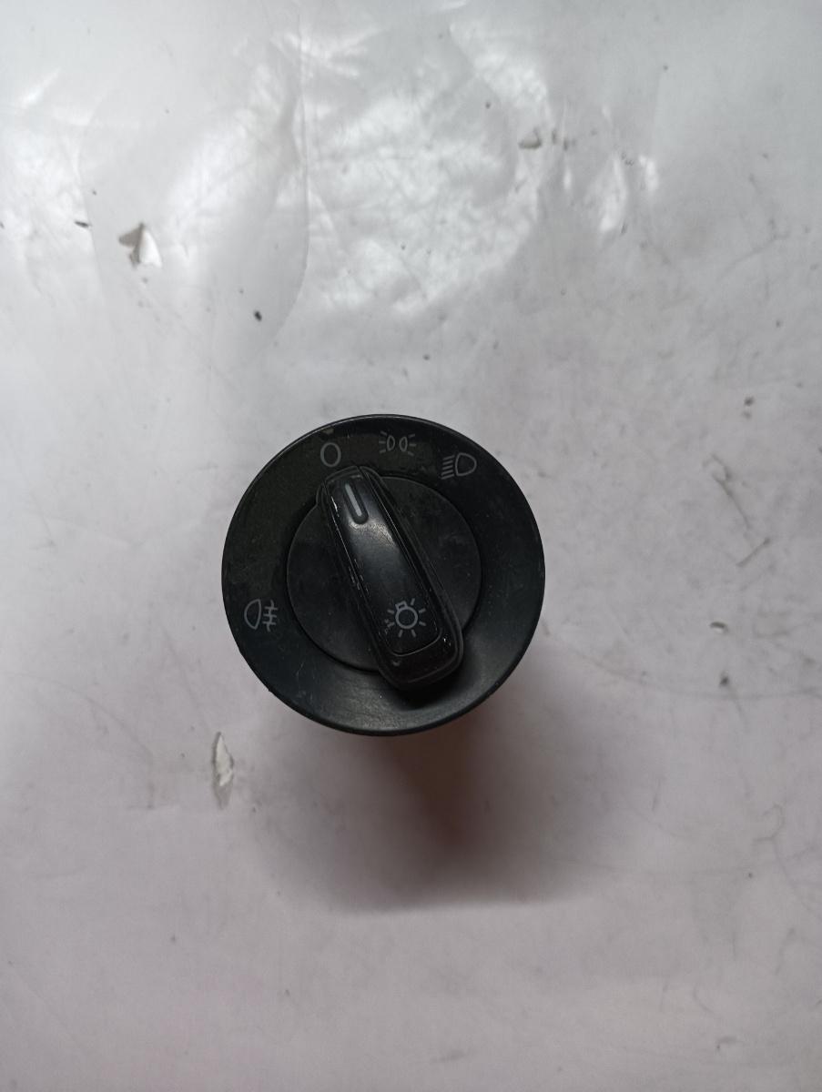 Bloc lumini VOLKSWAGEN UP 121, 122, BL1, BL2 2011 - >
