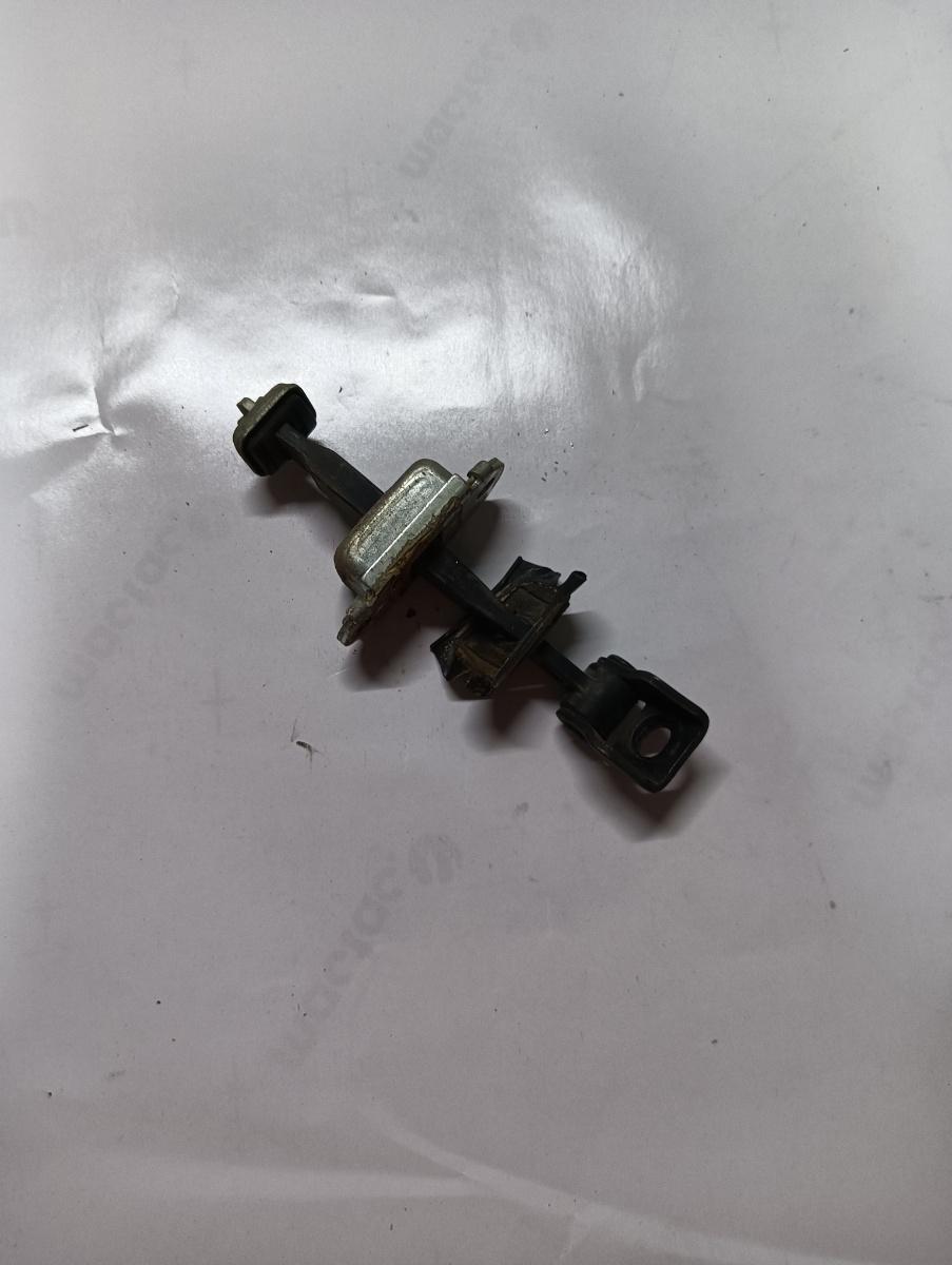 Opritor usa  stanga spate SKODA OCTAVIA II Combi 1Z5 2004 - 2013 – foto 2