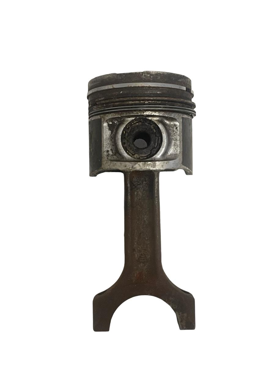 Piston cu biela BMW 3 IV E46 1998 - 2005 2.0D FL