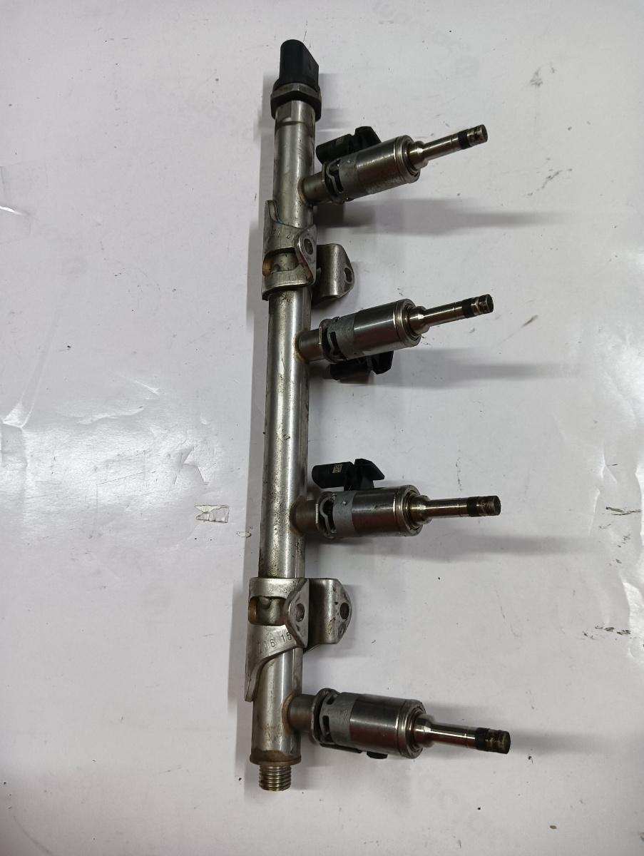 Rampa injectoare cu injectoare  SKODA RAPID II NH3 2012 - > 1.2 TSI CJZD – foto 2