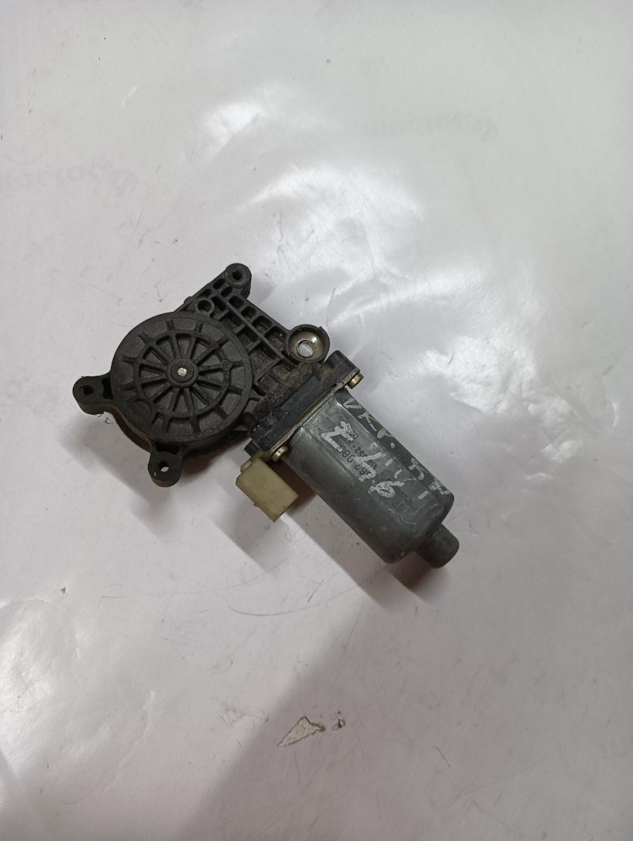 Motoras geam pivotant dreapta spate BMW 3 IV E46 1998 - 2005 – foto 2