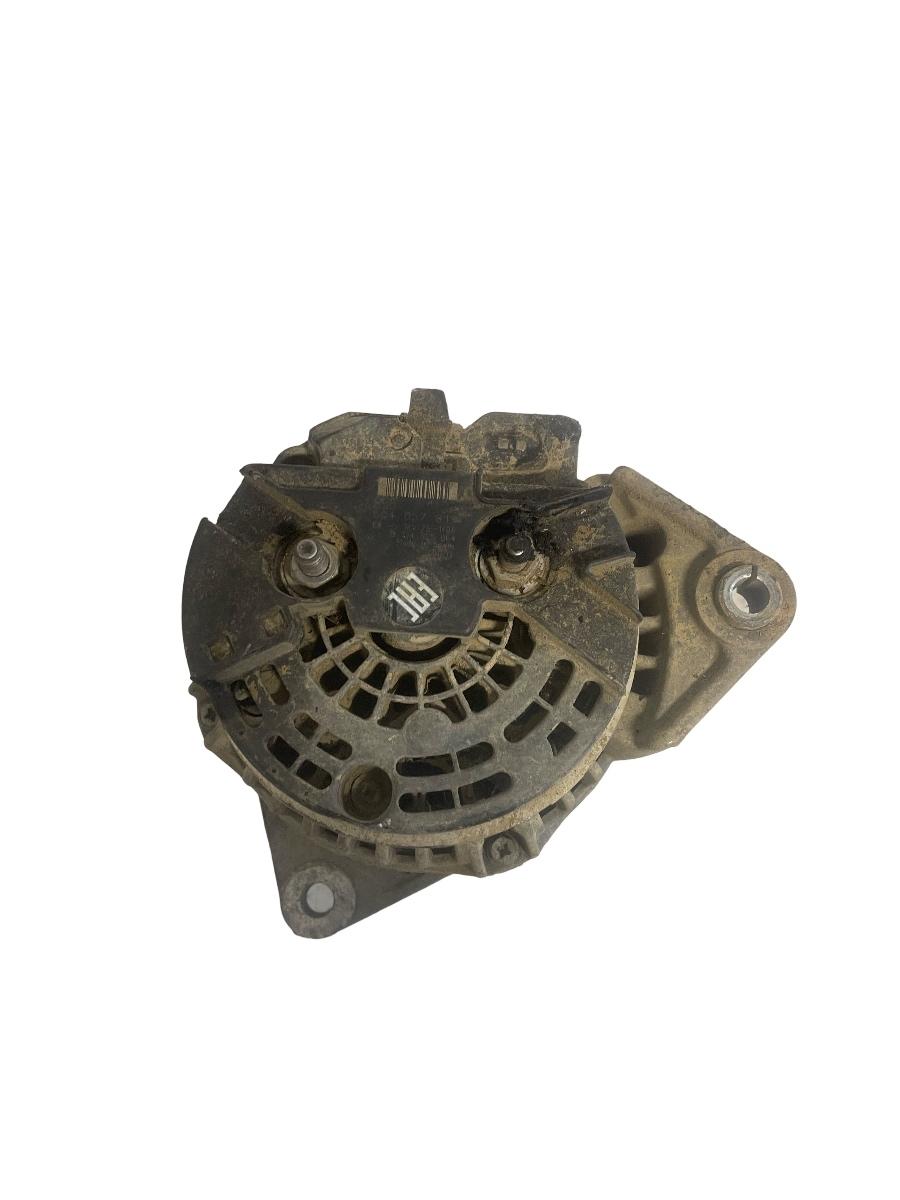 Alternator IVECO DAILY IV Bus 2006 - 2011 3.0D E5 504057813