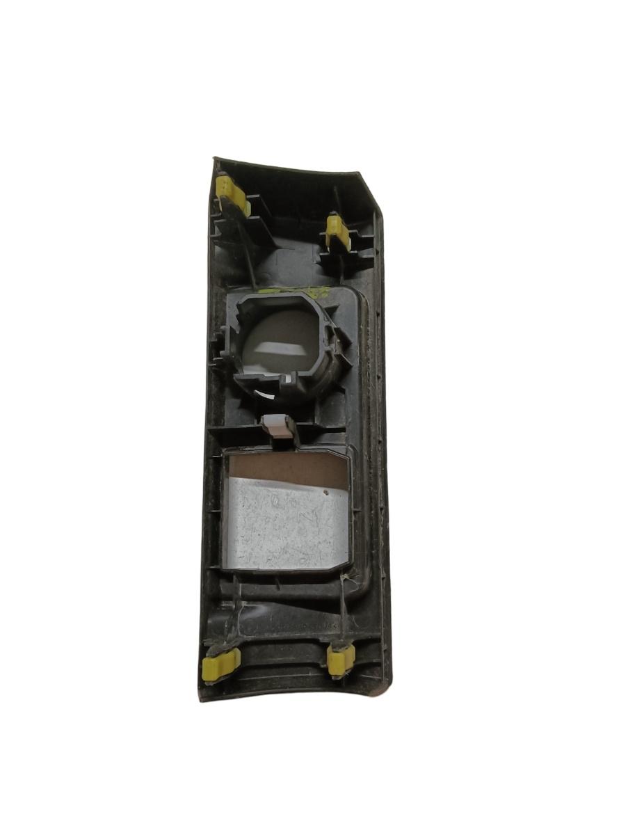 Ornament priza electrica TOYOTA LAND CRUISER 150 TRJ15_, KDJ15_, GRJ15_, GDJ15_ 2009 - > – foto 2