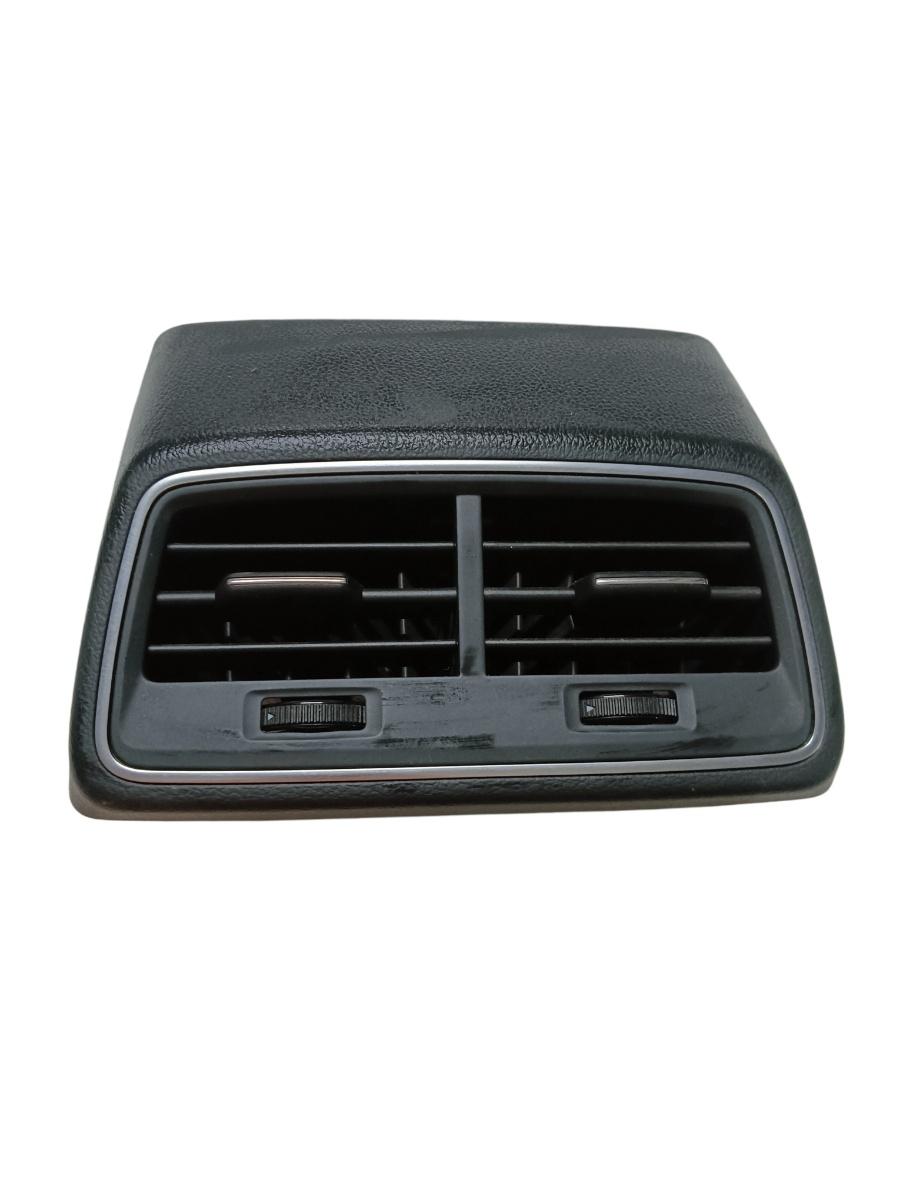 Gura ventilatie  spate AUDI A6 C8, 4A2 2018 - > 2.0 40 TDI Mild Hybrid DFBA