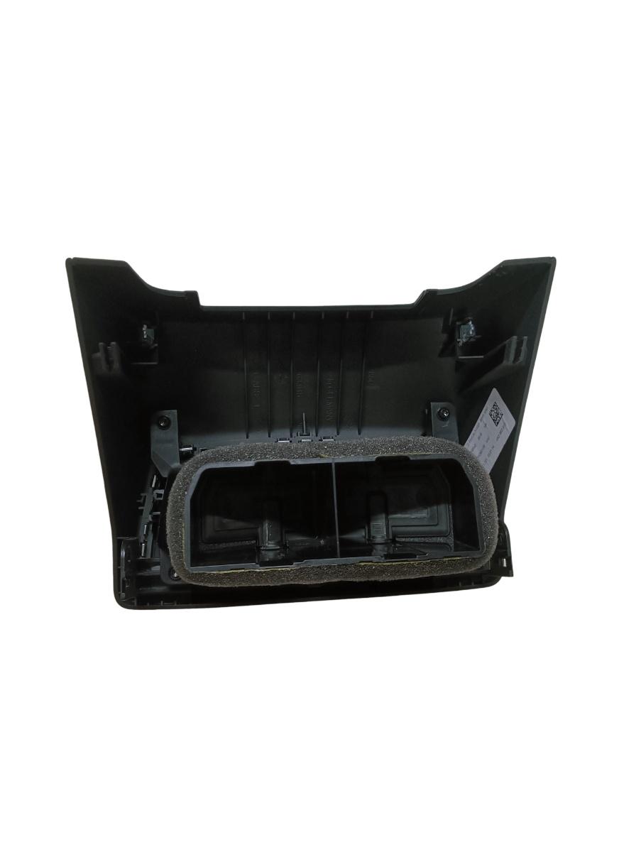 Gura ventilatie  spate AUDI A6 C8, 4A2 2018 - > 2.0 40 TDI Mild Hybrid DFBA – foto 2