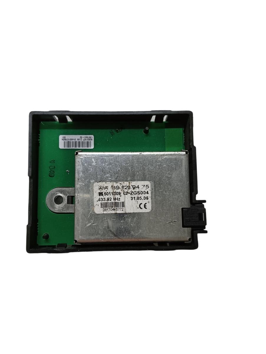 Amplificator semnal antena MERCEDES-BENZ A-CLASS II W169 2004 - 2012 A1698200475 A1698200475