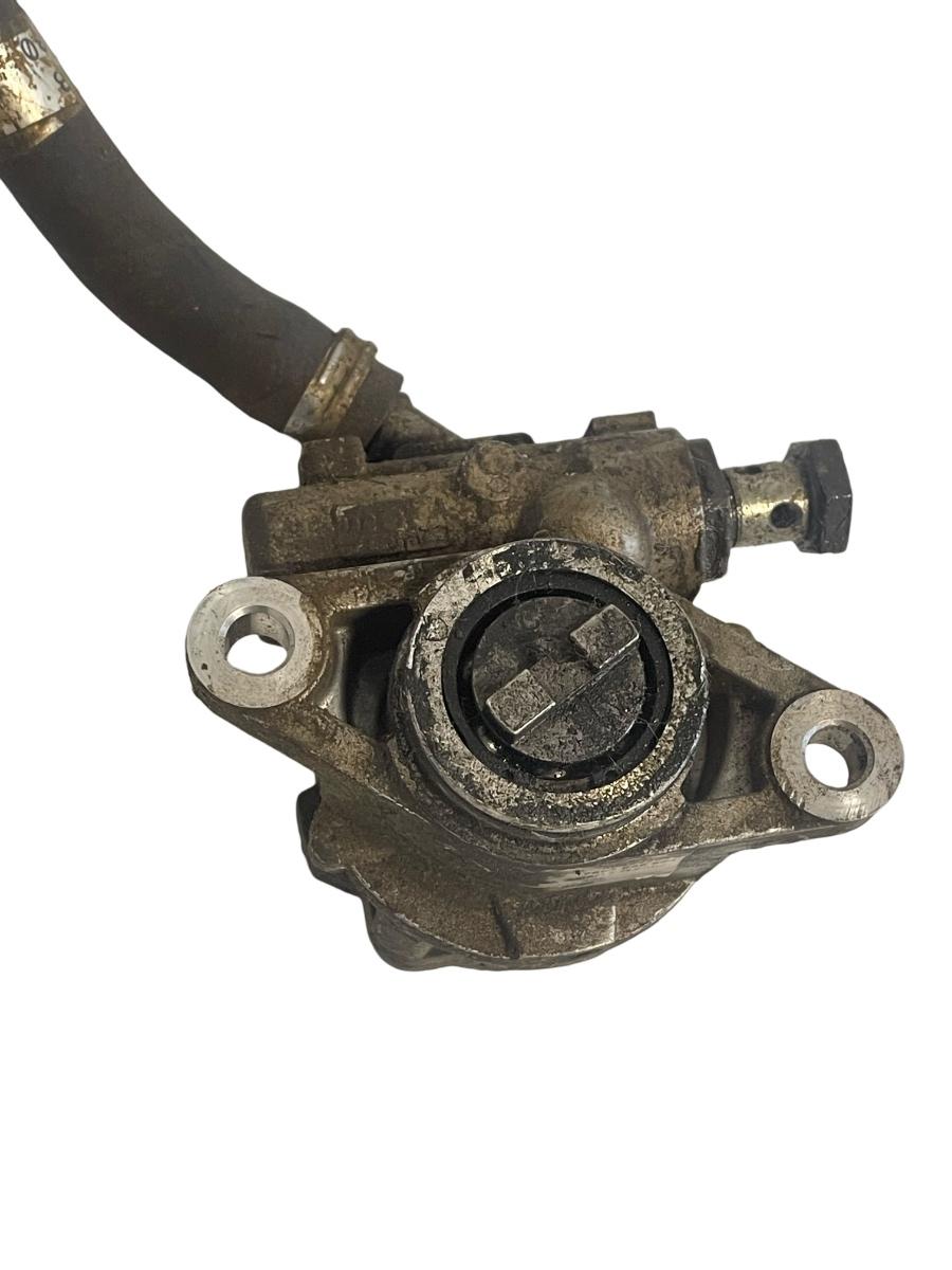 Pompa servodirectie IVECO DAILY 2011-2016 3.0D Euro5 7693955604 504243641