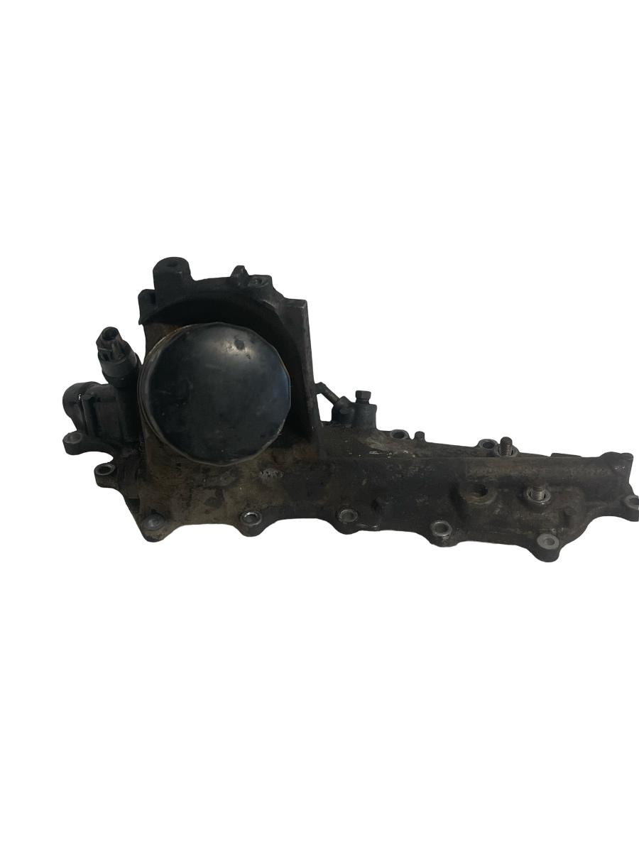 Carcasa filtru ulei TOYOTA HILUX VII Pickup _N1_, _N2_, _N3_ 2004 - >