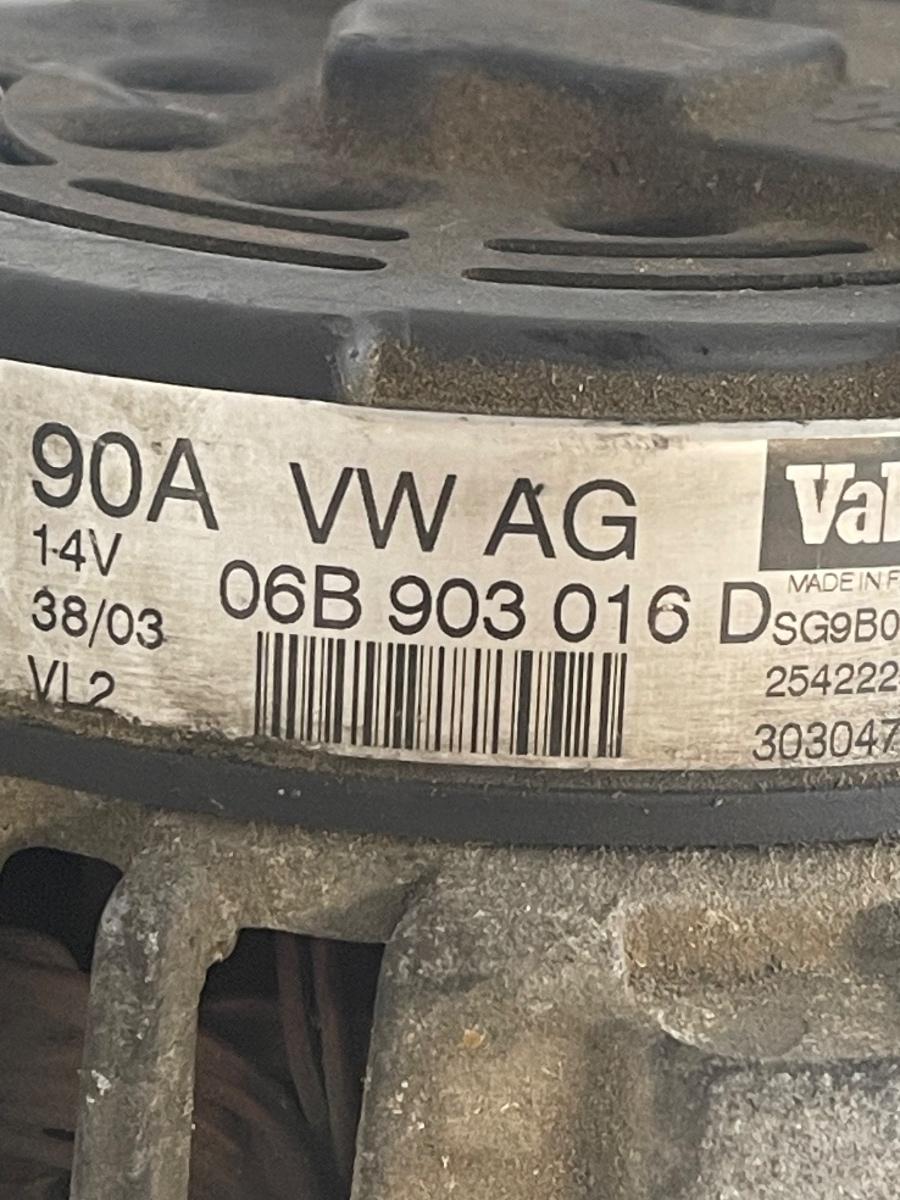 Alternator AUDI A4 B5 / PASSAT B5 / B5,5 1994 - 2001 1.8T 06B903016D – foto 2