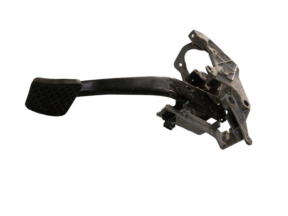 Pedala de frana BMW 3 V Coupe E92 2005 - 2013, BMW 3 V E90 2004 - 2012 675197504