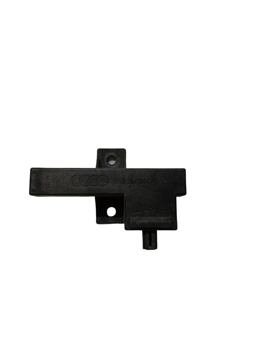 Antena keyless  stanga fata AUDI A6/S6 IV Saloon 4G2, C7, 4GC 2010 - 2018, AUDI A7 Sportback 4GA, 4GF 2010 - 2018 VAG 8k0907247 – foto 2