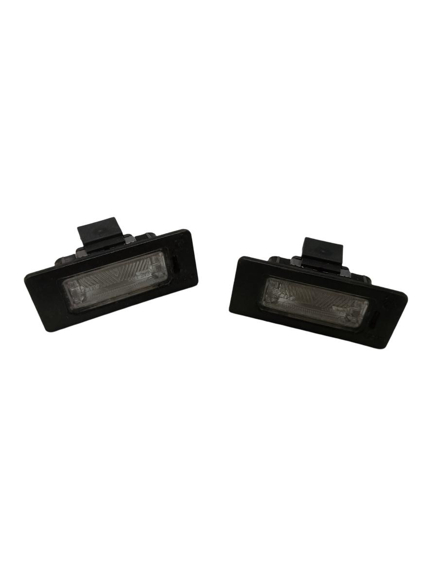 Lampa numar de inmatriculare VOLKSWAGEN PASSAT 3C2 2005 - 2010