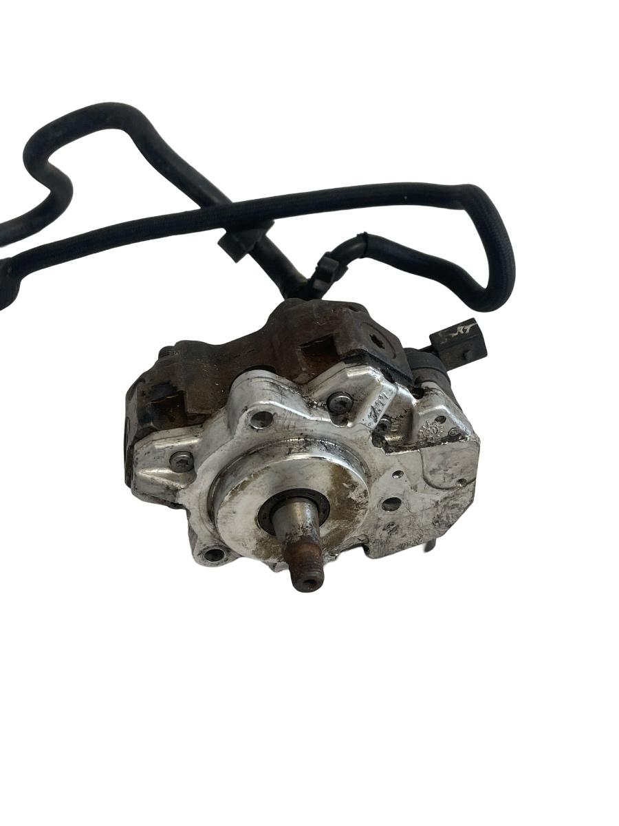Pompa de injectie/inalta BMW 5 E60 2001 - 2010 3.0D 0445010146