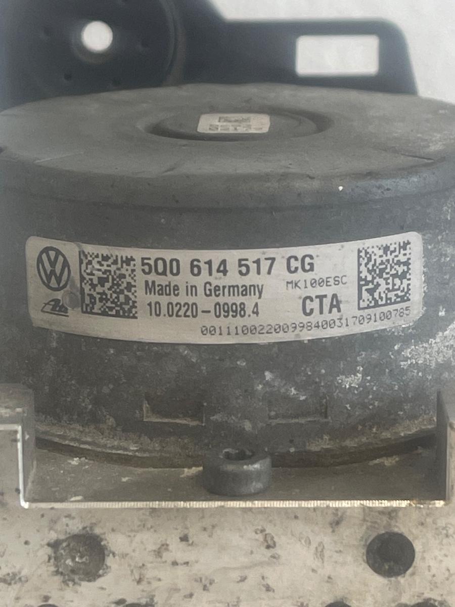 Pompa ABS AUDI A3 III 8V1, 8VK 2012 - >, VOLKSWAGEN GOLF VII 5G1, BE1 2012 - >, VW (SVW) PASSAT B8 2016 - > 5Q0614517CG – foto 3