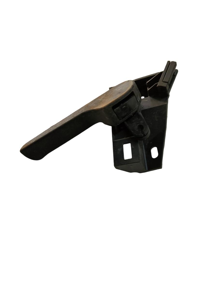 Maner deschidere capota  VOLKSWAGEN PASSAT 3C2 2005 - 2010 – foto 2