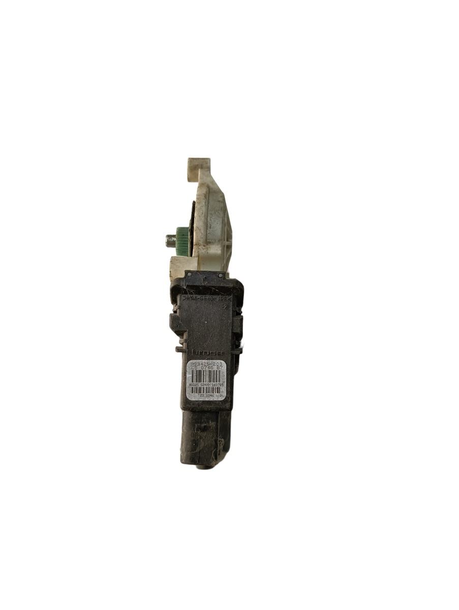 Motoras geam pivotant dreapta spate SKODA OCTAVIA II Combi 1Z5 2004 - 2013, VOLKSWAGEN PASSAT 3C2 2005 - 2010 993425200
