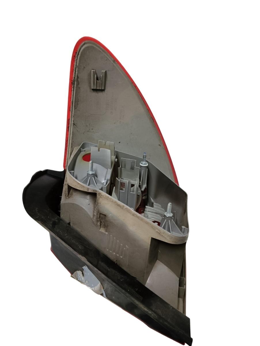 Stop stanga spate MERCEDES-BENZ B-CLASS II W246, W242 2011 - > A2468200165