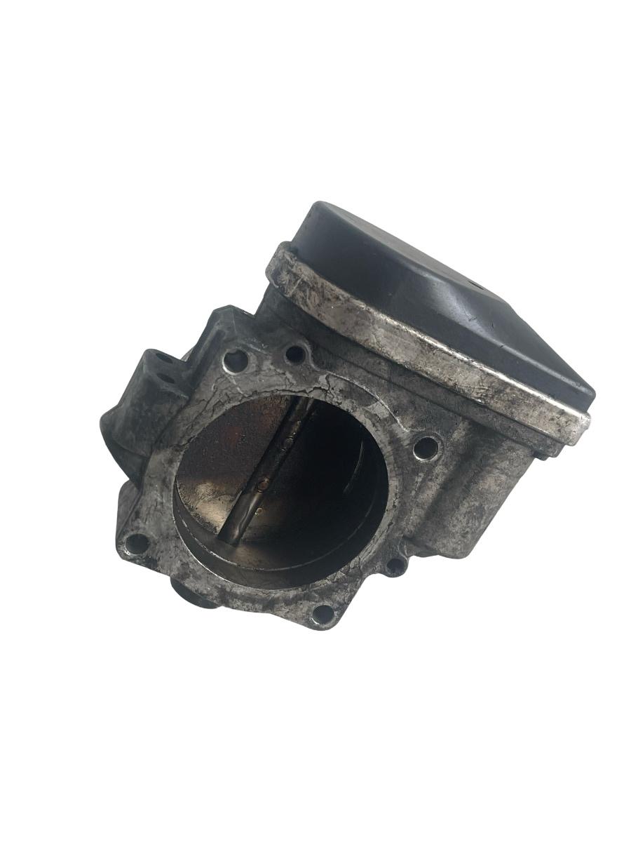 Clapeta de acceleratie  VOLKSWAGEN TOUAREG 7LA, 7L6, 7L7 2002 - 2013 3.2B UK 022133062AD