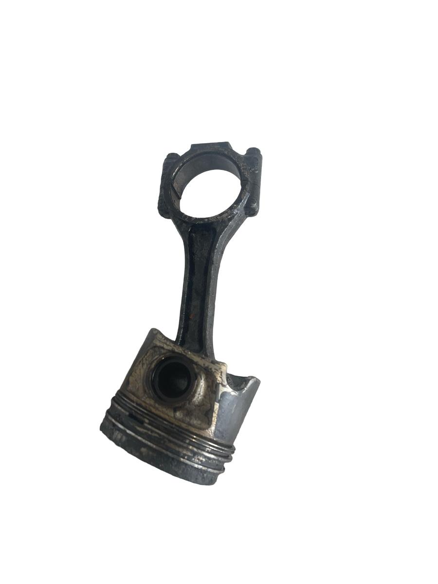 Piston cu biela GOLF 5/ A3 8P/ VOLKSWAGEN TOURAN 1T1, 1T2 2003 - 2010 2.0 TDI 16V BKD