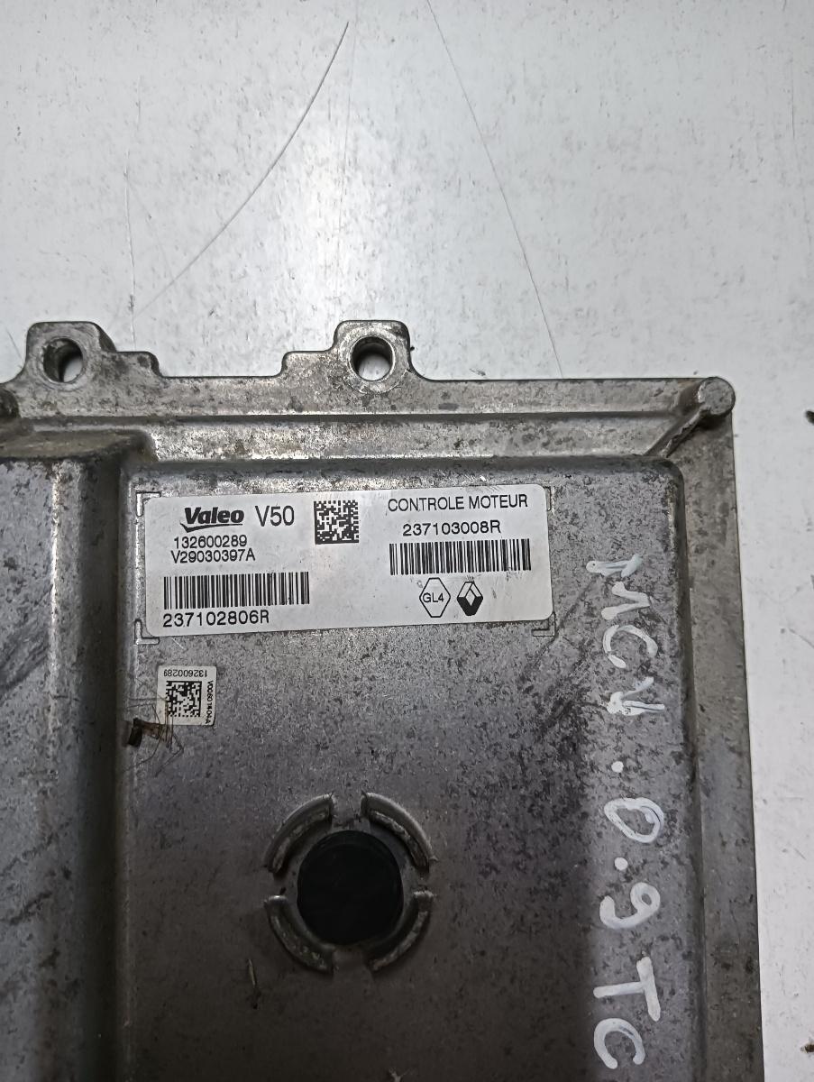 Calculator ecu DACIA SANDERO II 2012 - > 0.9 TCe 90 H4B 400 237102806r – foto 2
