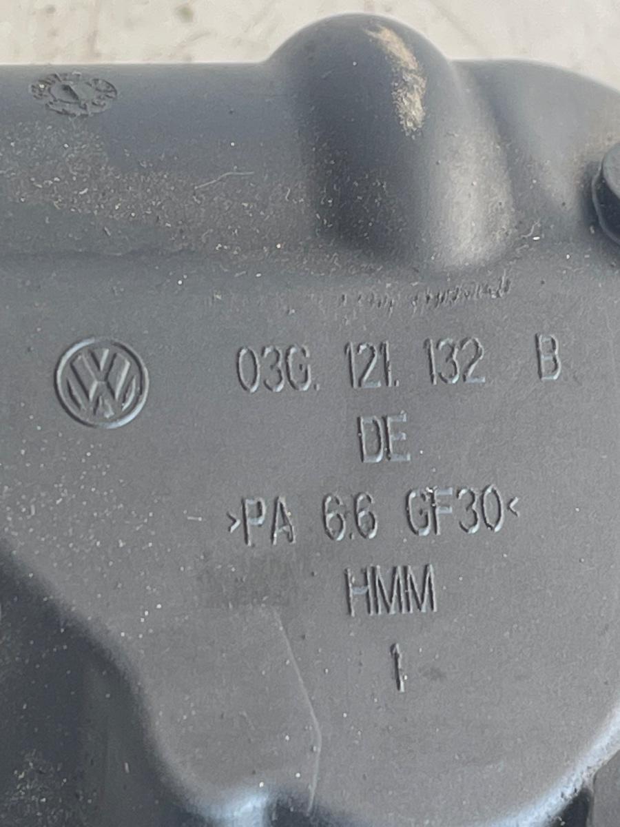 Flansa lichid racire VOLKSWAGEN GOLF V 1K1 2003 - 2009 1.9TDI 03G121132B – foto 2