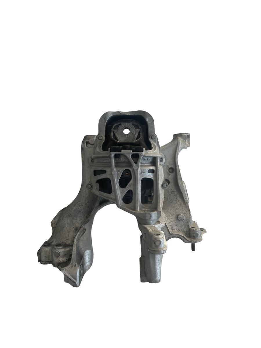 Suport tampon motor stanga AUDI A6 C8, 4A2 2018 - > 2.0 40 TDI Mild Hybrid DFBA 782215147918 4N0199371B