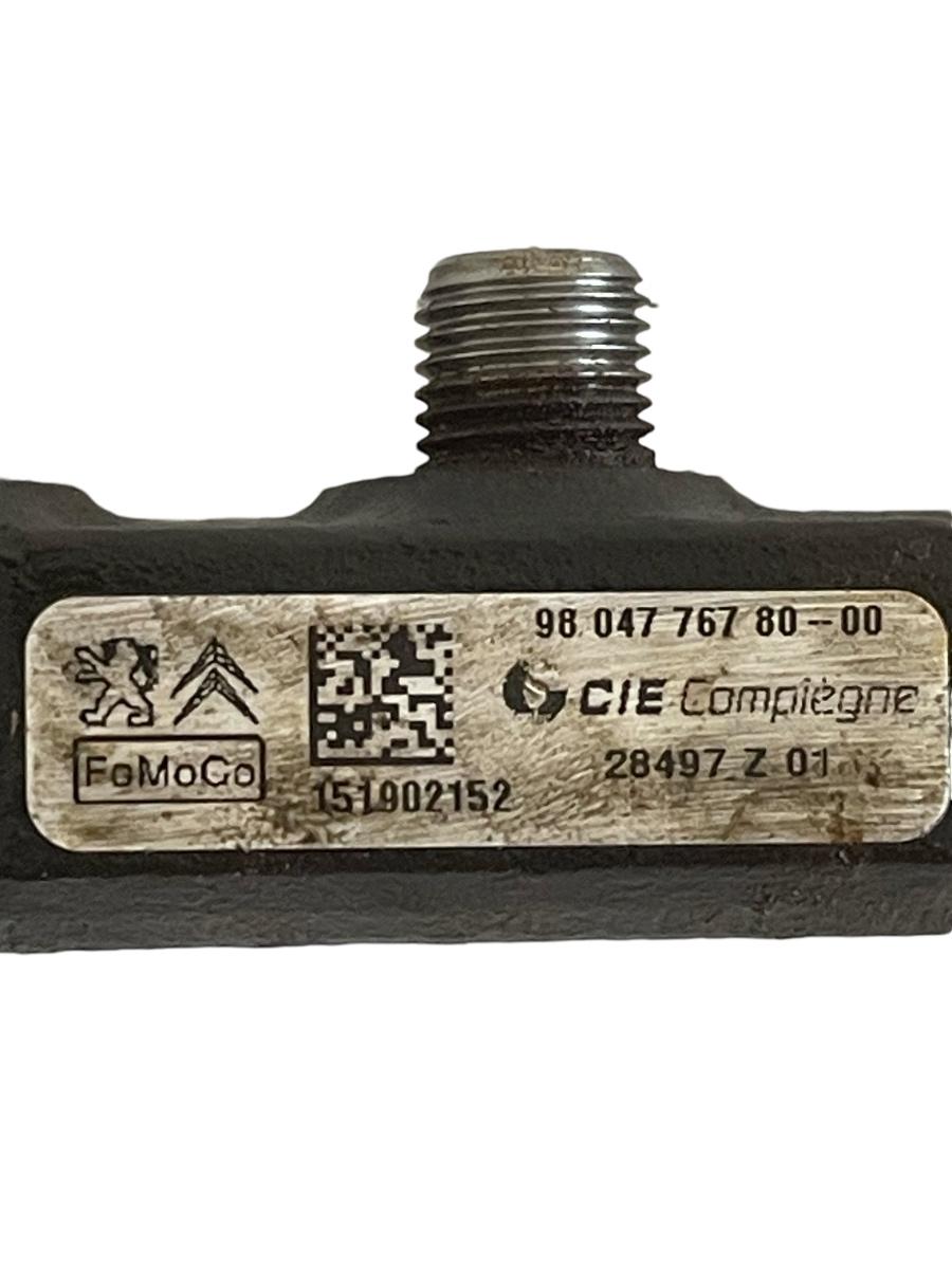 Rampa injectoare FORD C-MAX II DXA/CB7, DXA/CEU 2010 - > 1.5 TDCi XWDA, XWDB, XWDC, XWDD, XWDE 9804776780 – foto 2