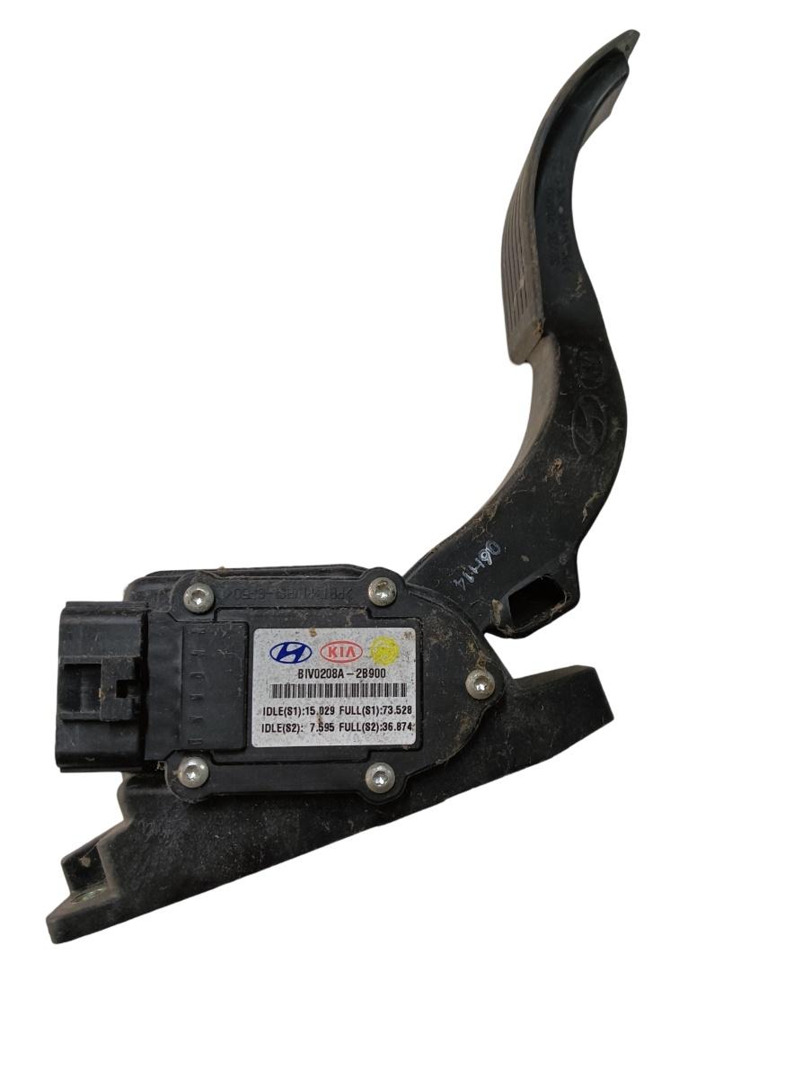 Pedala de acceleratie HYUNDAI SANTA FE II CM 2005 - 2012 327262b900 Biv0208a2b900