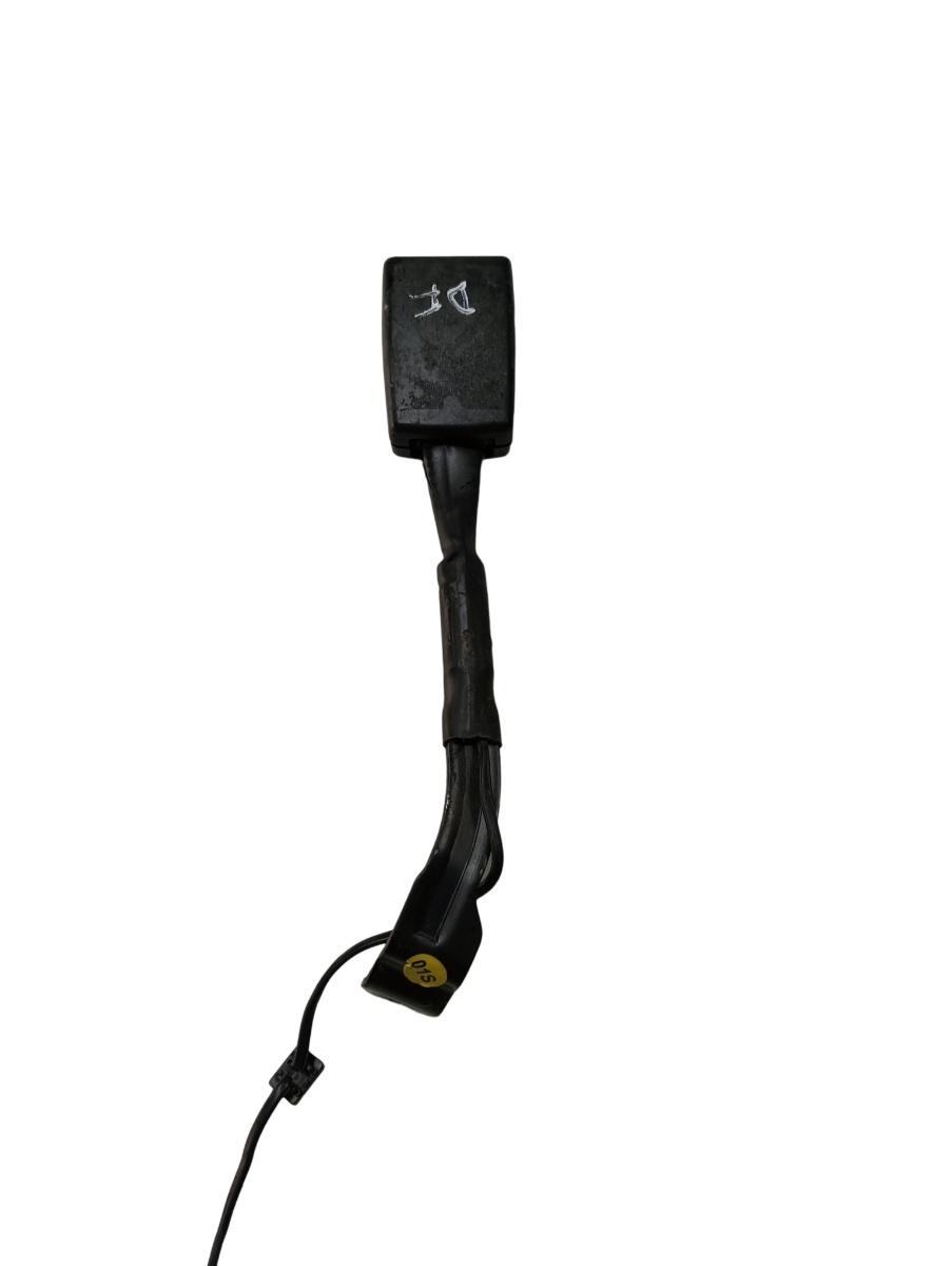 Pretensionare  dreapta fata VOLKSWAGEN GOLF V 1K1 2003 - 2009