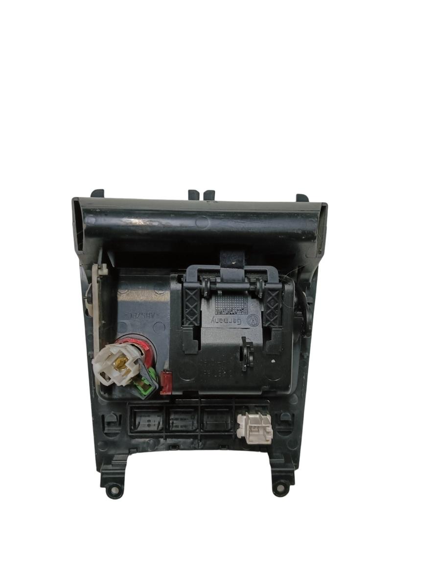 Scrumiera (fata) VOLKSWAGEN GOLF V 1K1 2003 - 2009 – foto 2
