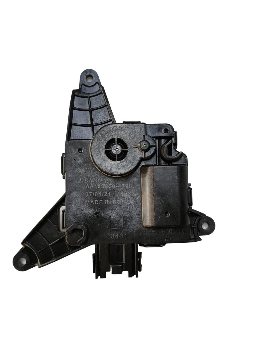 Motoras/actuator clapeta aer FORD FOCUS IV HN 2018 - > EcoBoost B7DA Aa1138004790