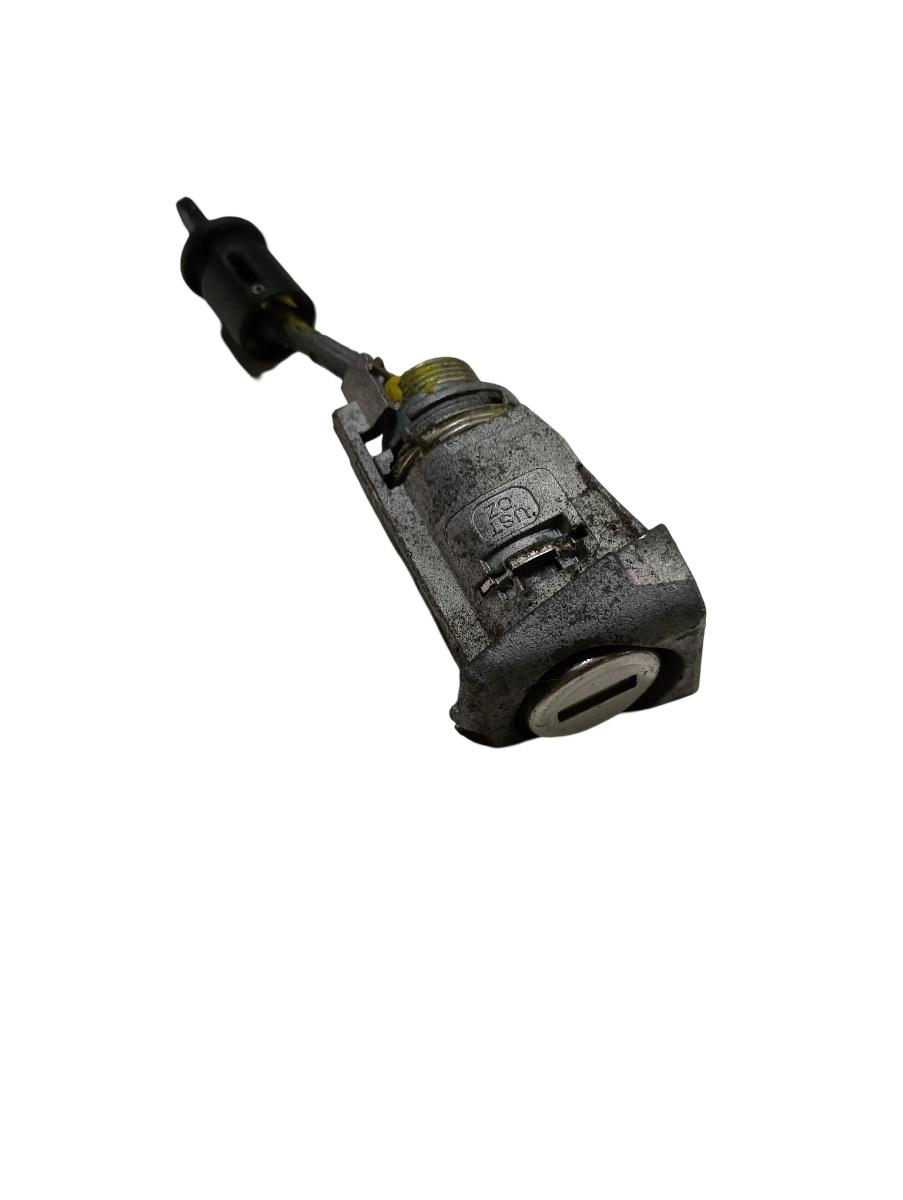Butuc usa stanga fata MERCEDES-BENZ B-CLASS W245 2005 - 2011