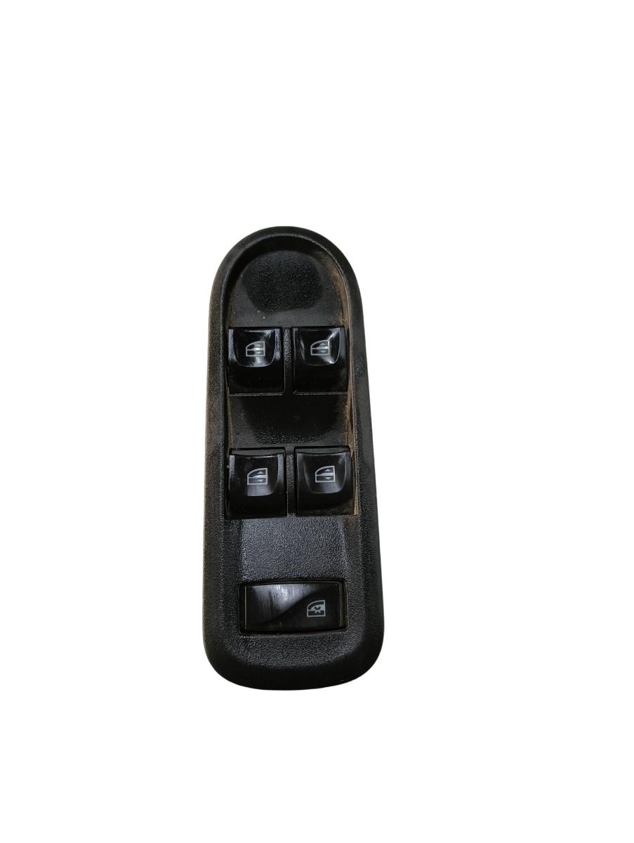 Butoane geamuri electrice stanga fata DACIA DUSTER 2010 - >