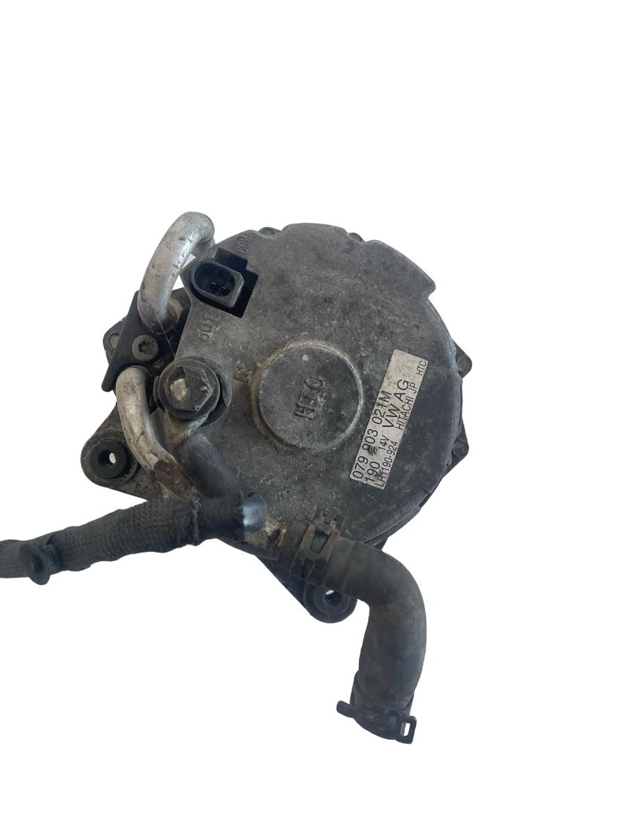 Alternator AUDI Q7 4LB 2006 - 2016 4.2 FSI quattro BAR 079903021M