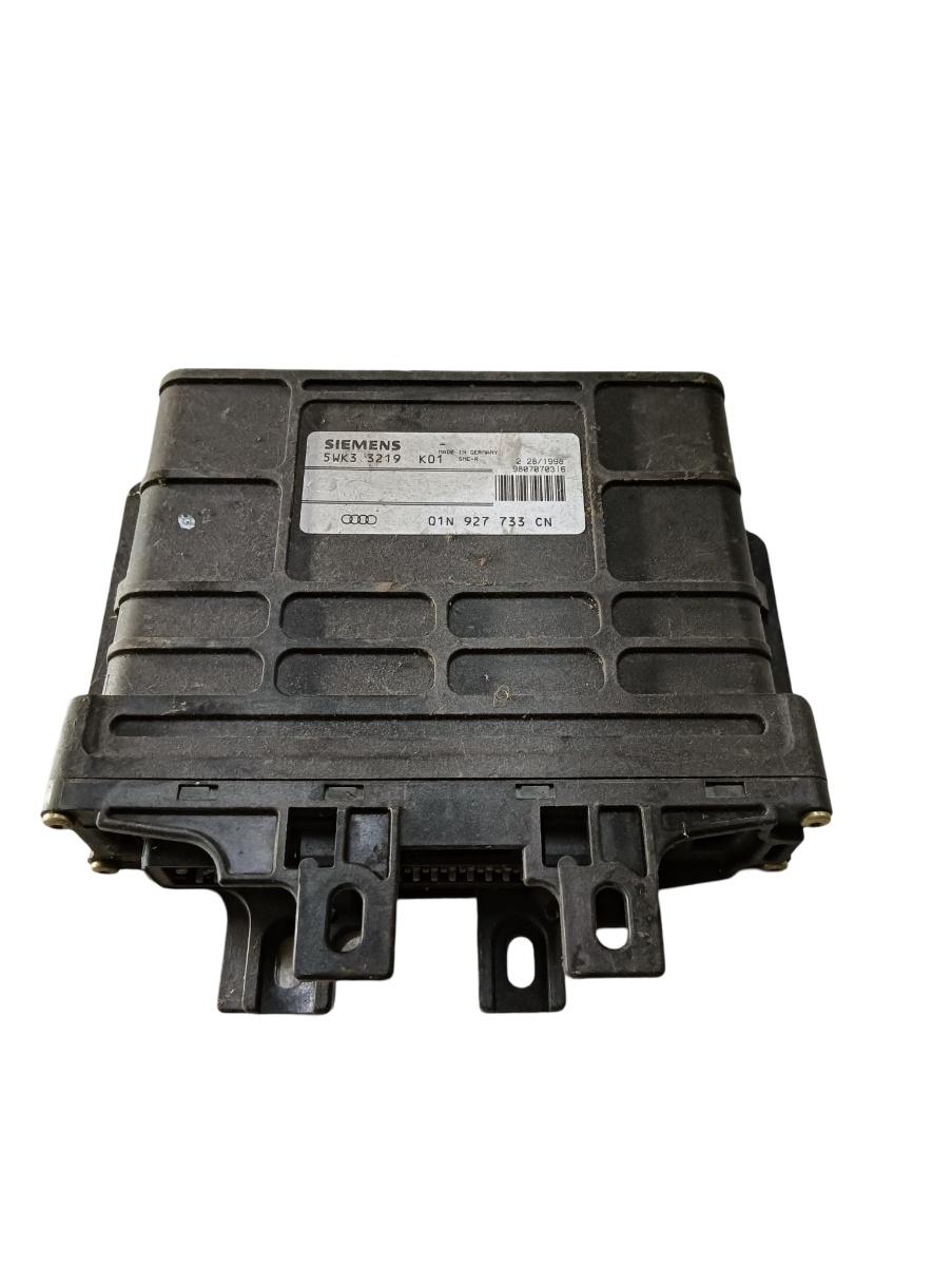 Calculator ecu  VOLKSWAGEN PASSAT 3B2 1996 - 2001 5wk33219