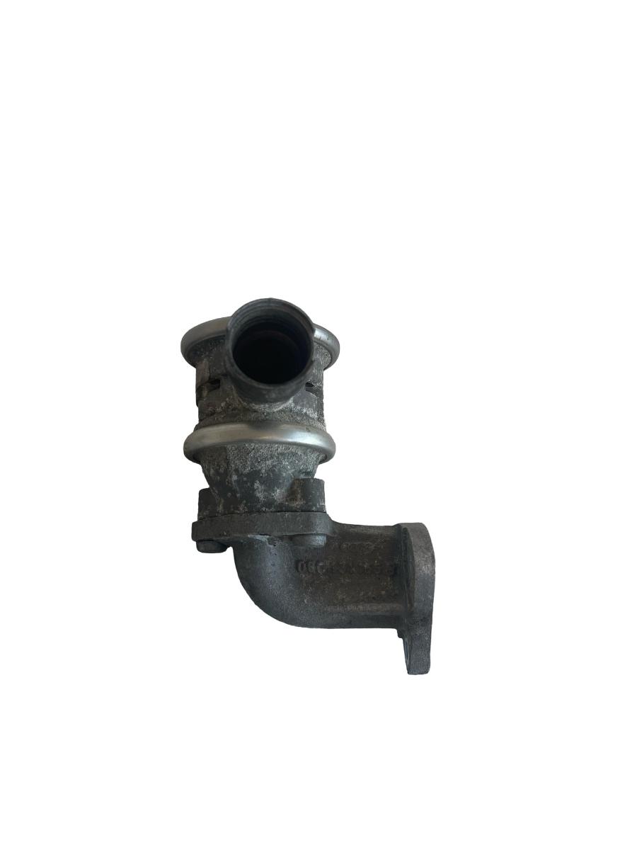 Valva EGR dreapta AUDI Q7 4LB 2006 - 2016 4.2 FSI quattro BAR 06C131166B