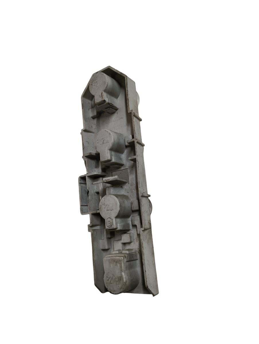 Soclu stop stanga spate SKODA SUPERB 3U4 2001 - 2008 – foto 2