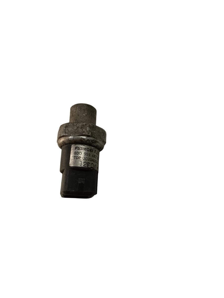 Senzor clima  SKODA SUPERB 3U4 2001 - 2008, VOLKSWAGEN PASSAT 3B3 2000 - 2005 TDI AVB 8d0959482b