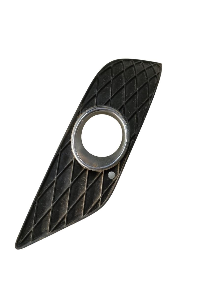 Suport proiector ceata  dreapta fata MERCEDES-BENZ B-CLASS W245 2005 - 2011 A1698852822