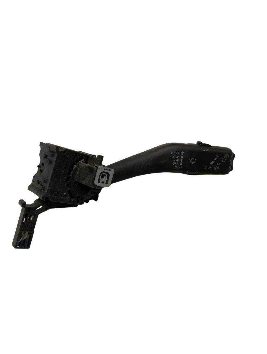Maneta stergatoare VOLKSWAGEN SCIROCCO 137 2008 - 2014, SKODA OCTAVIA II Combi 1Z5 2004 - 2013 1k0953519j