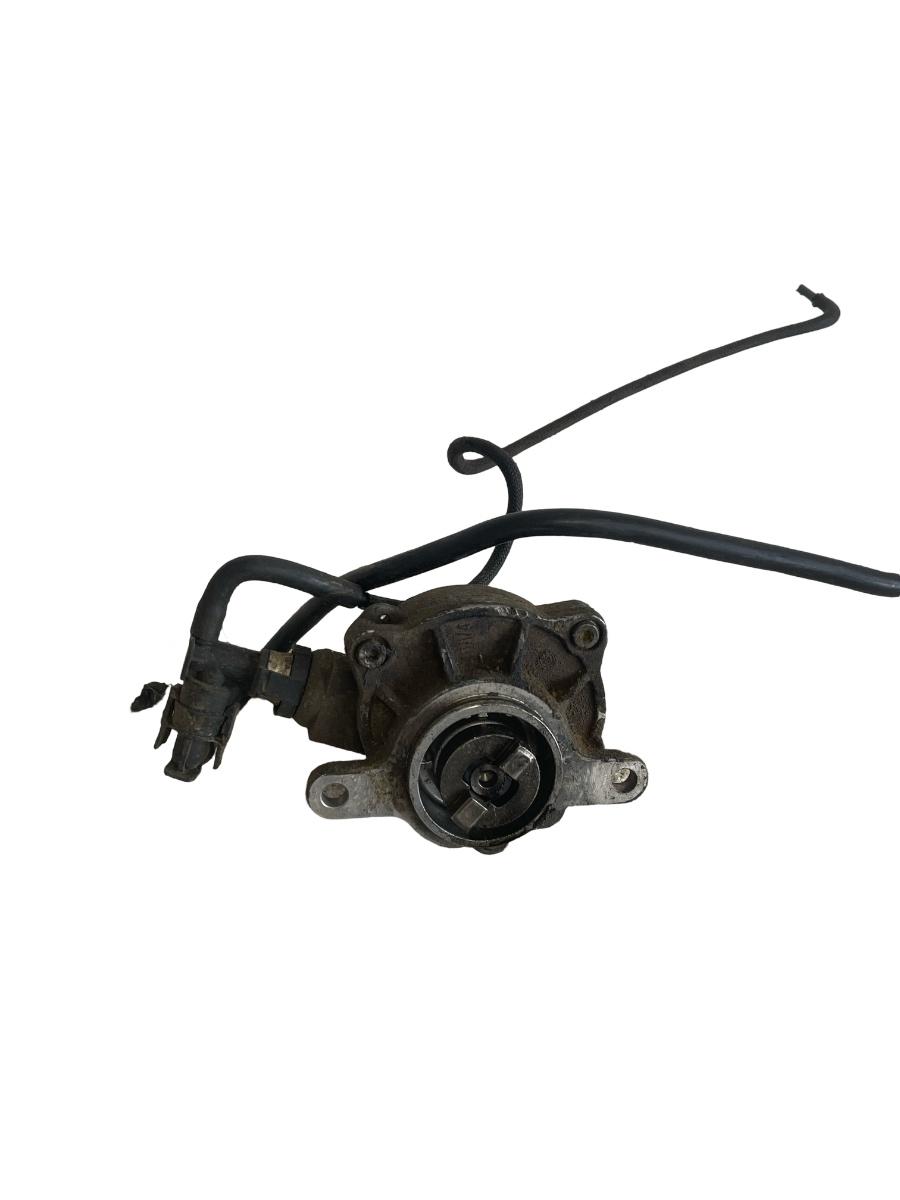 Pompa de vacuum RENAULT MASTER 2008 2.5D 8200797164