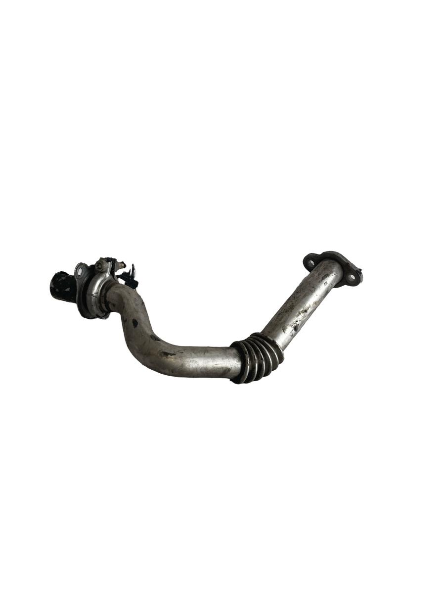 Conducta/furtun supapa EGR VOLKSWAGEN PASSAT Variant 365 2010 - 2014 070131548C
