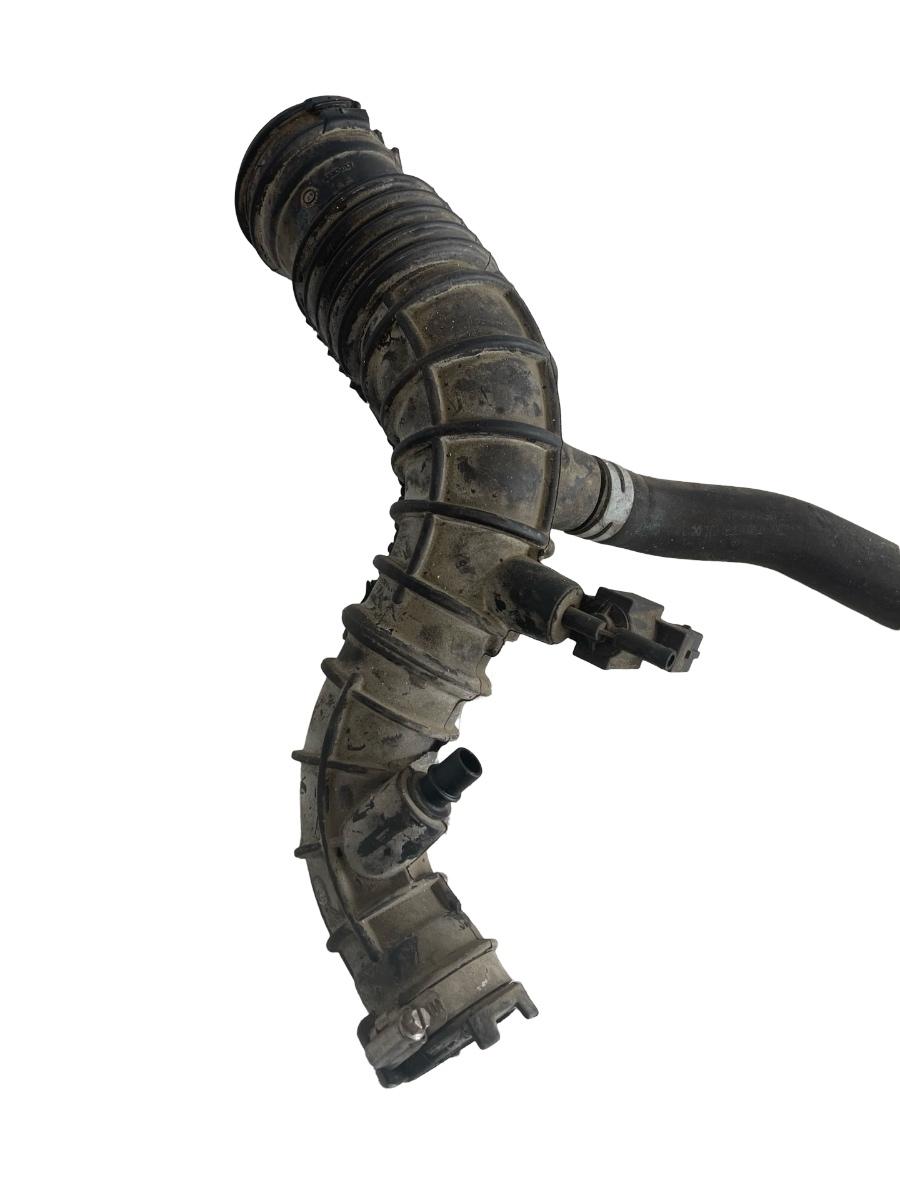 Furtun intercooler +  supapa vacuum DACIA SANDERO II 2012 - > 0.9 TCe 90 H4B 400 8200603558 – foto 2