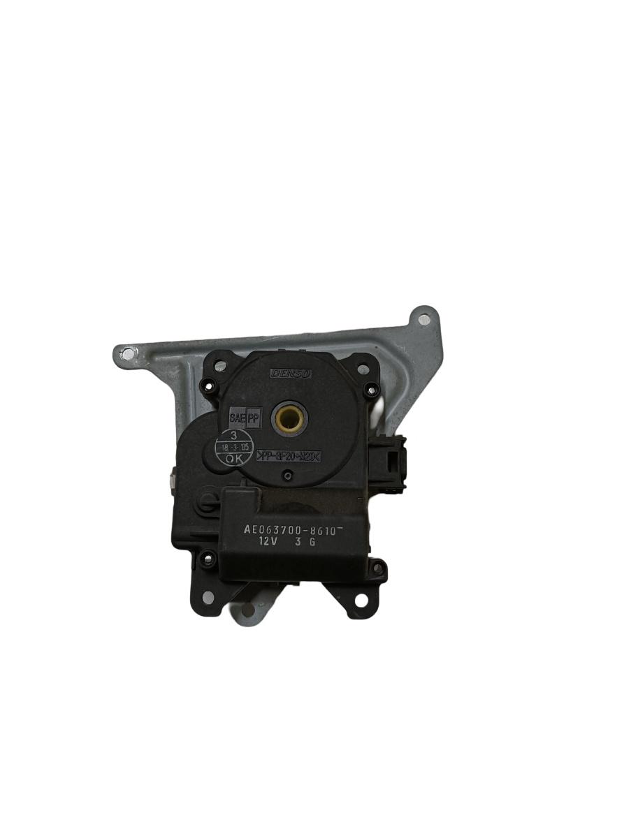 Motoras ventilator portiera fata TOYOTA AVENSIS Saloon _T25_ 2003 - 2008 Ae0637008610