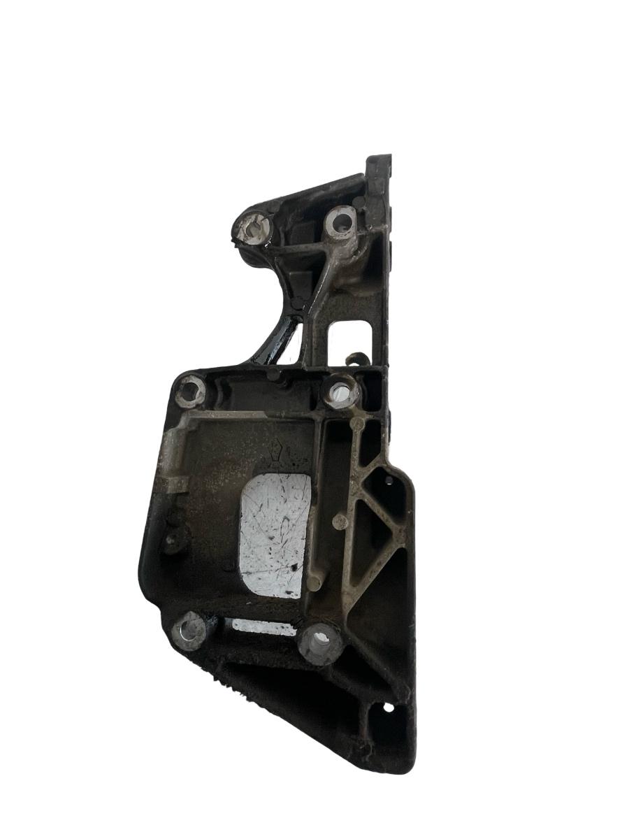 Suport accesorii SKODA OCTAVIA 1Z3 2004 - 2013 2.0 FSI BVY 06F903143 – foto 2