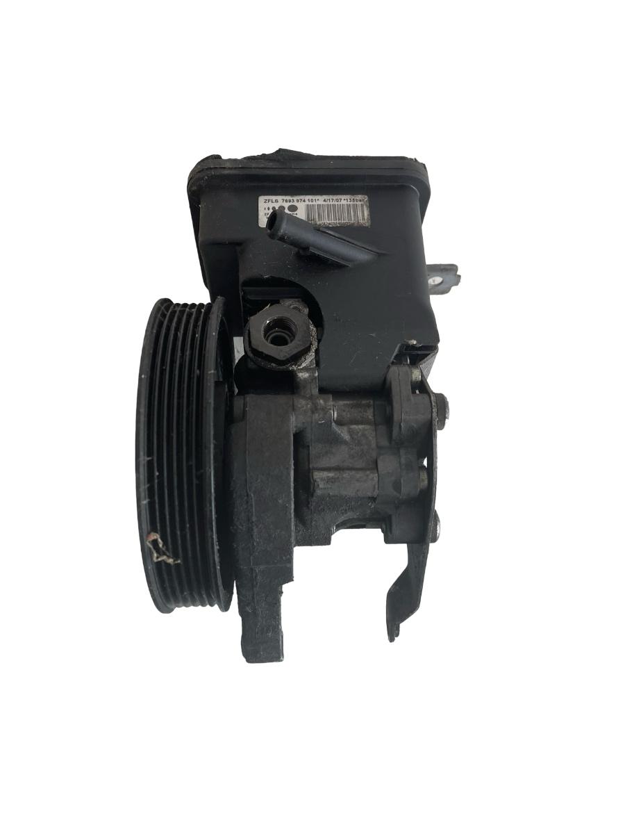 Pompa servodirectie BMW 5 E60 2001 - 2010 2.0 520 d M47 D20 (204D4) 7693974101