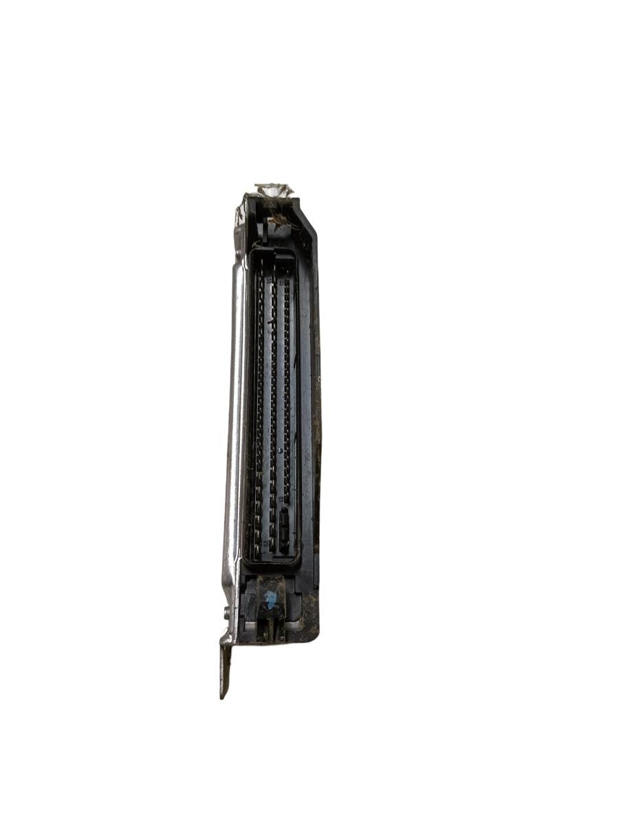 Calculator ecu  VOLKSWAGEN PASSAT 3B3 2000 - 2005 1.9 TDI AVF, AWX 8d0907389d – foto 2