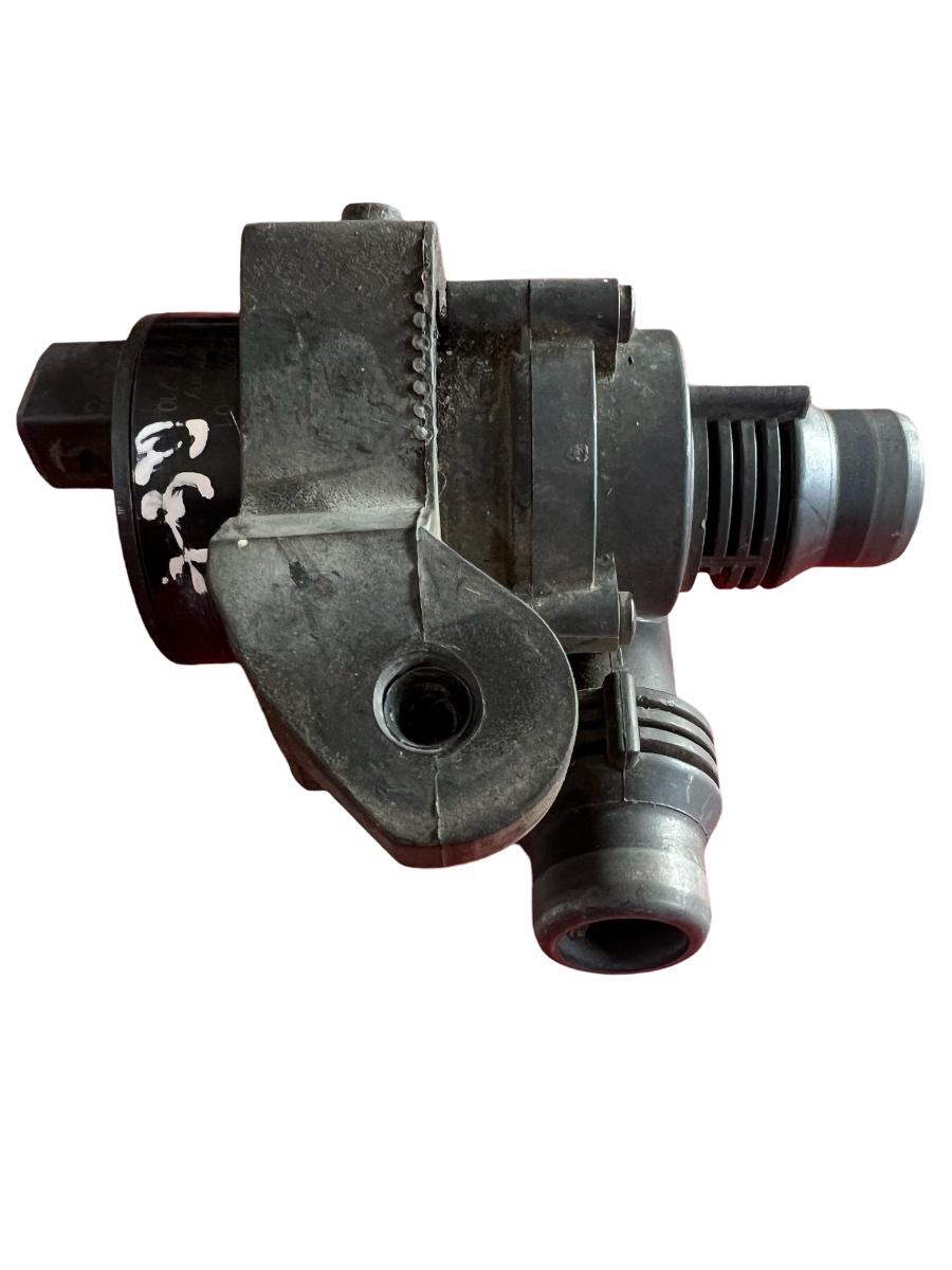 Pompa de apa/lichid de racire electrica auxiliara BMW 7 IV E65, E66, E67 2001 - 2009 6922990 – foto 2