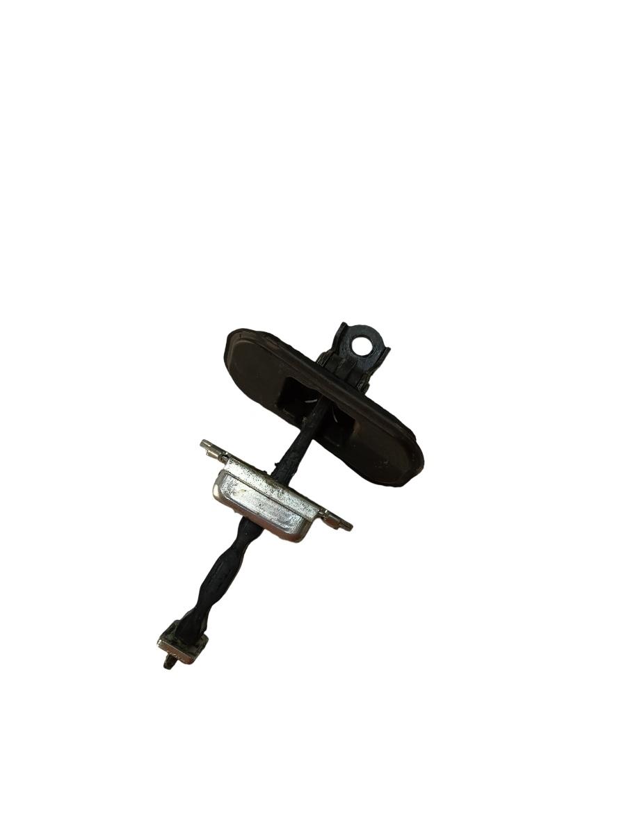 Opritor usa  dreapta fata NISSAN QASHQAI / QASHQAI +2 I J10, JJ10 2006 - 2014