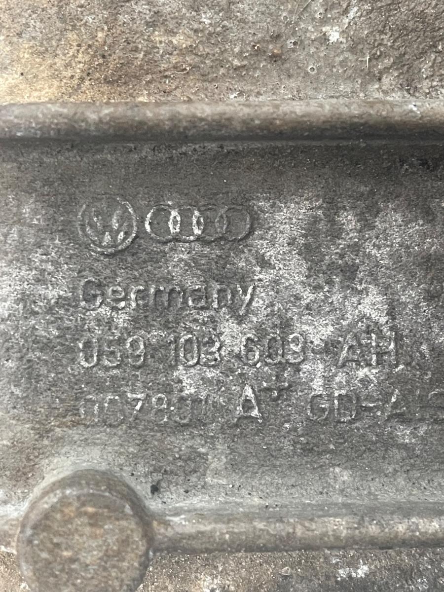 Baie de ulei AUDI A6/S6 III Saloon 4F2, C6 2004 - 2011 3.0 TDI BMK 059103603AH – foto 3